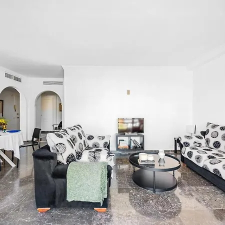 Apartment El Remo Carihuela *